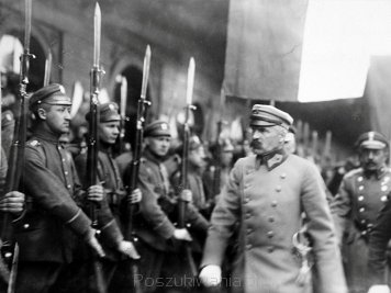 Przyjazd do Warszawy Józefa Piłsudskiego i Kazimierza Sosnkowskiego