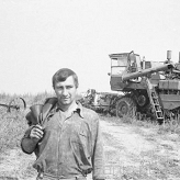 Radziecki kołchoźnik, 1979 rok (fot. Фотокорреспондент В. С. Спиридонов, «Переславская неделя», opublikowano na licencji Creative Commons Attribution-Share Alike 3.0 Unported).