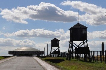 Obóz na Majdanku (KL Lublin): powstanie, zbrodnie, wyzwolenie